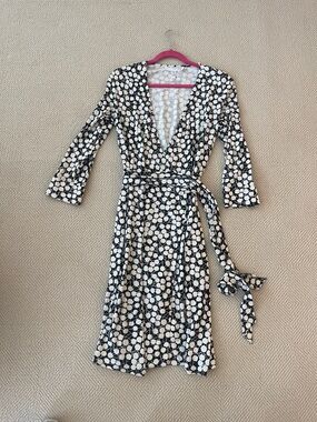 Diane Von Furstenberg Black and White Floral Wrap Midi Dress